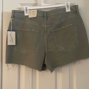 Grey MIDI Shorts brand new, never worn.
